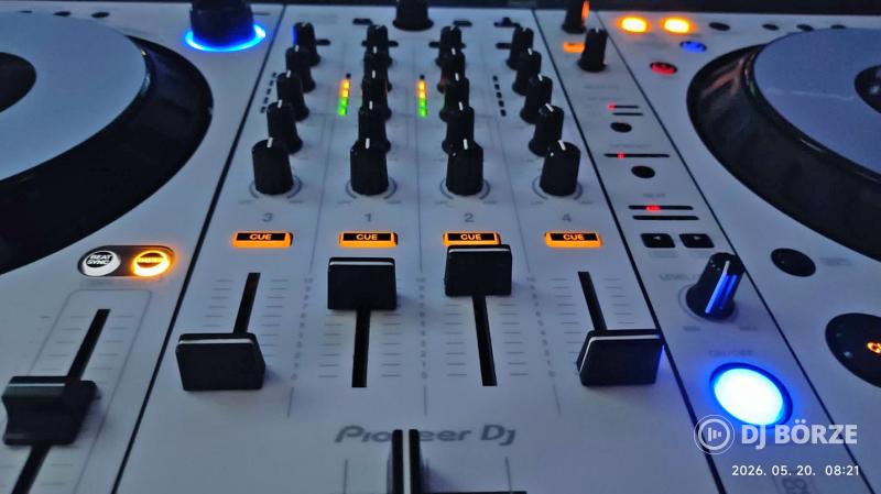 PIONEER FLX-6 White skin edition controller + Macbook pro i7 32 gb ram /500 gb ssd