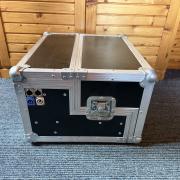 Fiókos Safe Case Rack Kábelezve