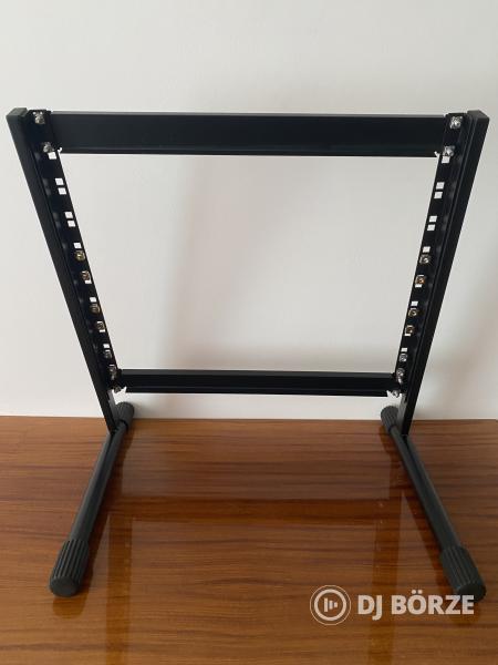 10U Asztali Rack Stand Állvány + 2db  1U Takarólap