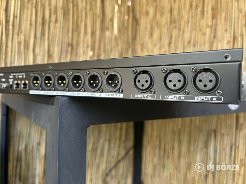 Behringer DCX 2496