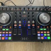 Traktor Kontrol S4 MK2