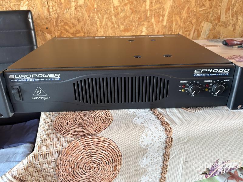 Behringer EP4000 végfok