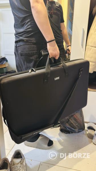 Pioneer DDJ-1000 + UDG hordozó táska