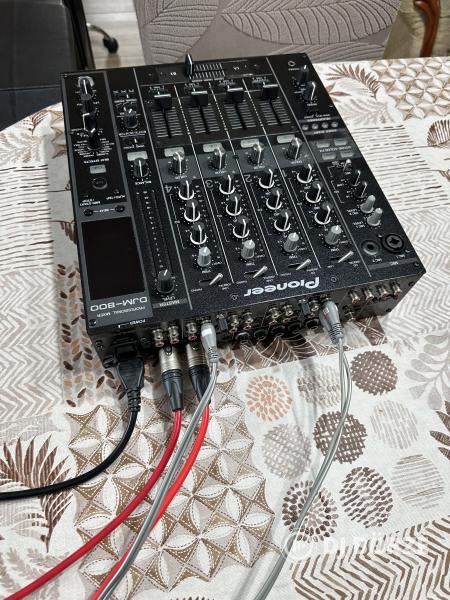 Pioneer Djm 800 eladó.
