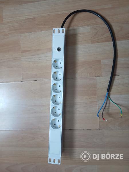 6-os Rack PDU Új Több Darab Eladó