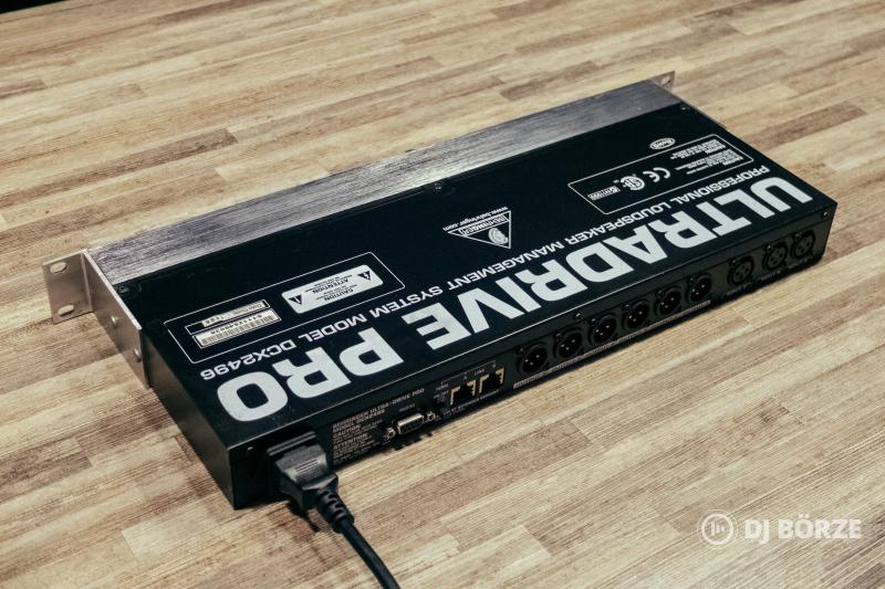 Behringer DCX2496 digitális rendszervezérlő