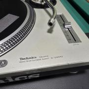 2 darab Technics SL-1200MK2 Dj. lemezjátszó