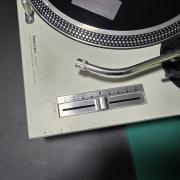 2 darab Technics SL-1200MK2 Dj. lemezjátszó