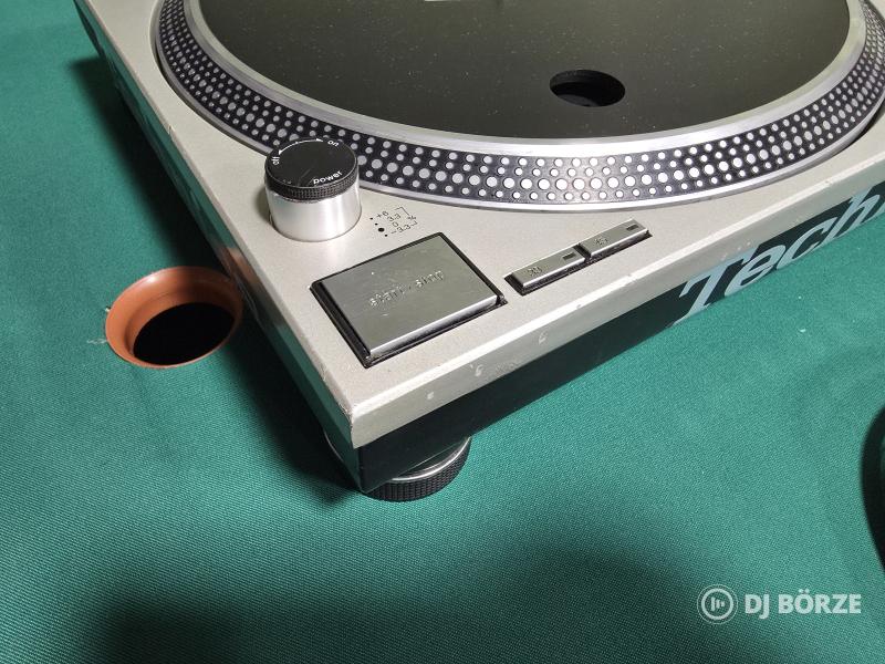 2 darab Technics SL-1200MK2 Dj. lemezjátszó