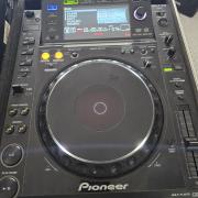 Pioneer cdj 2000