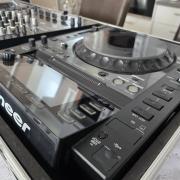 Pioneer cdj 2000
