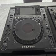 Pioneer cdj 2000