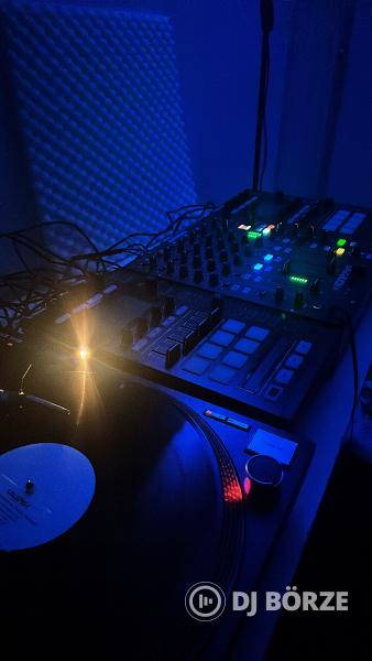 Allen & Heath Xone:PX5 DJ mixer