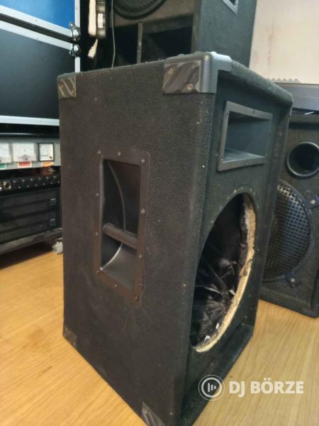 Eladó üres 15"-os reprobox  driverrel.