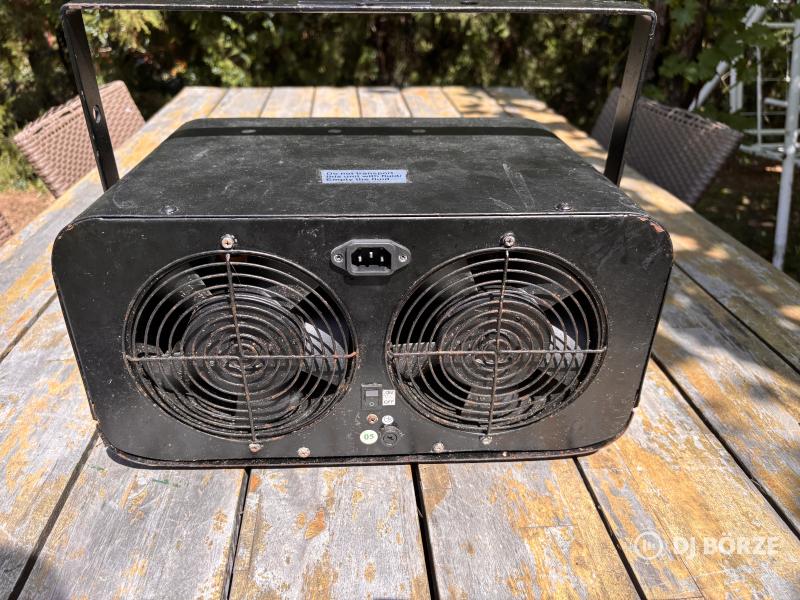 Eladó Chauvet B 550 Bubble King Buborékfújó Gép Budakalászon