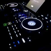 Denon Prime 4+ plusz 2 aktív hangfal