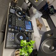 Alphateta XDJ-AZ + Adam Audio T8V + Sennheiser HD25
