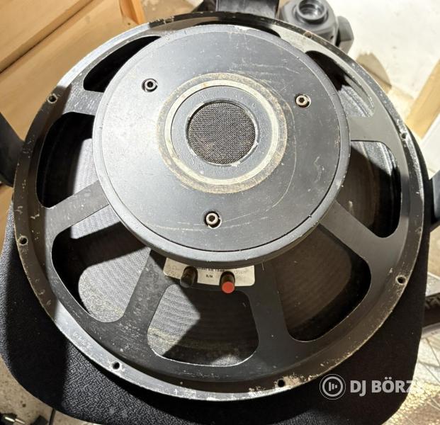 Eladó / csere: 4 db Fábi István által készített hangfal (18" + birad driver)