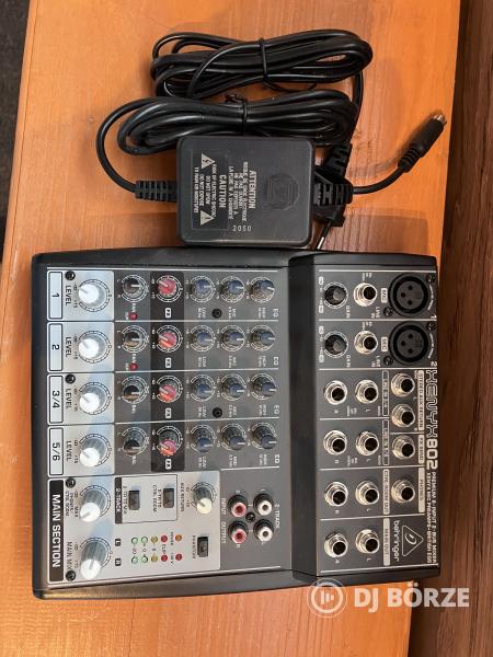 Behringer Xenyx 802 keverő