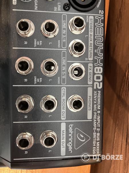 Behringer Xenyx 802 keverő