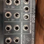 Behringer Xenyx 802 keverő