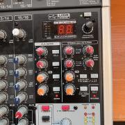 Behringer Xenyx X2442USB keverőpult
