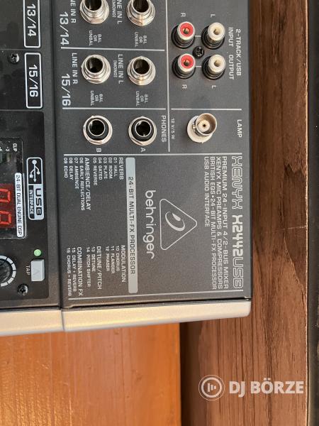 Behringer Xenyx X2442USB keverőpult