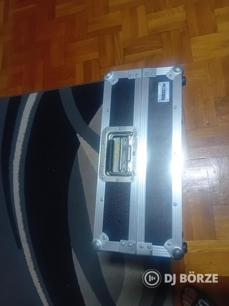 Robust rack hordtáska