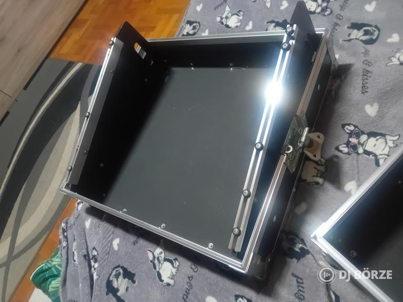 Robust rack hordtáska
