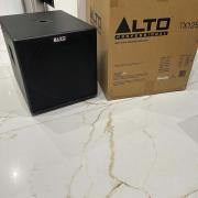 Alto Professional TX12S aktív hangfal