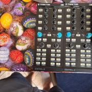 Pioneer Efx 1000+Kontrol x1 egyedi szinezésű+4dbcd+2db lemez timecod+2torg timecod lp+Akai Midimix