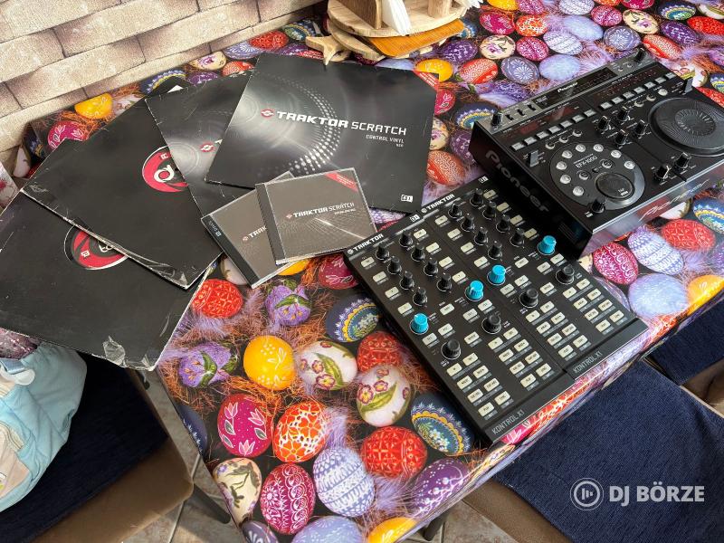 Pioneer Efx 1000+Kontrol x1 egyedi szinezésű+4dbcd+2db lemez timecod+2torg timecod lp+Akai Midimix