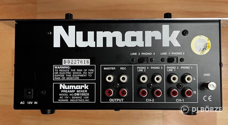 Numark DM1002X DJ keverő