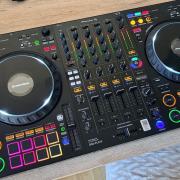 Pioneer DJ DDJ-FLX10 klub-standard kontroller eladó (Kifogástalan állapot)