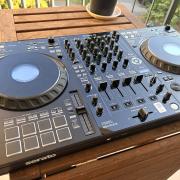 Pioneer DJ DDJ-FLX10 klub-standard kontroller eladó (Kifogástalan állapot)