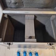 Eladó új 230 watt 7R robotlámpák ajándék rackekkel