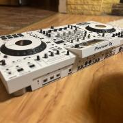Pioneer XDJ-XZ /White skin/