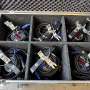 Eladó 6db Involight COBPAR 100 HEX  + rack !!!