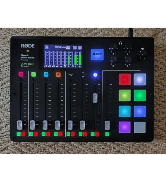 Rode Rodecaster Pro