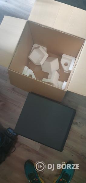 Mackie MR10S mk3 subwoofer stúdió mélyláda