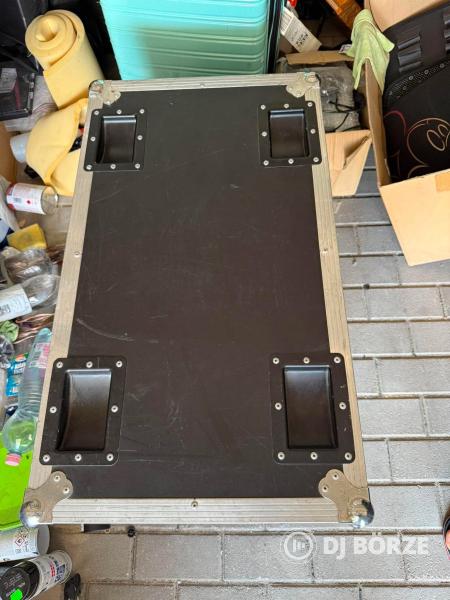 Robotlámpák 150 W