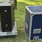 Turbosound TQ-259 hangfalpár + flight case