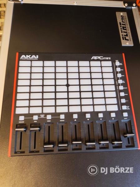 AKAI APC mini