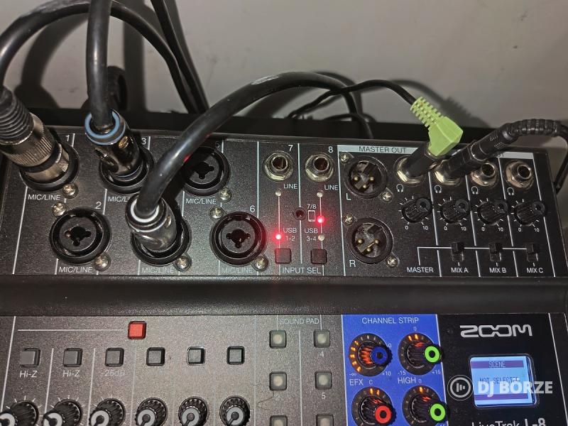 Zoom Livetrak L8 digitális keverő