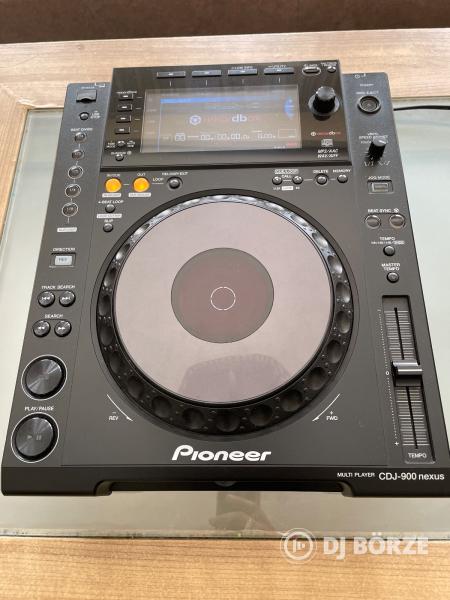 Pioneer CDJ-900 nexus