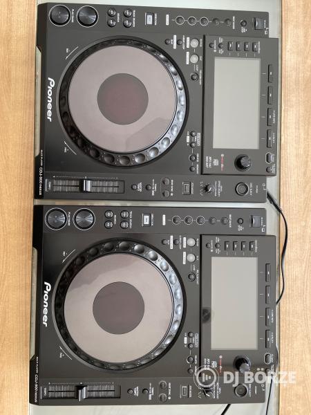 Pioneer CDJ-900 nexus