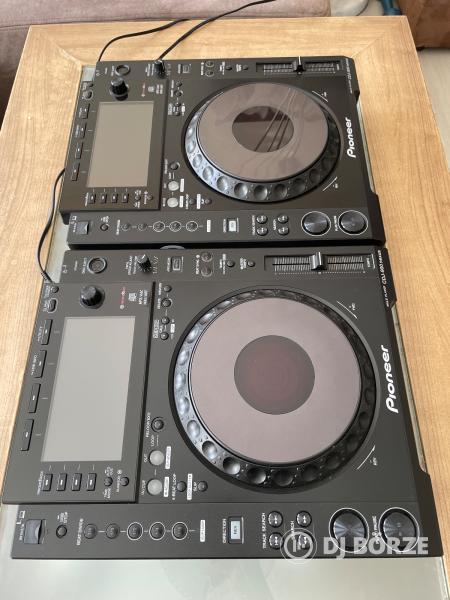 Pioneer CDJ-900 nexus