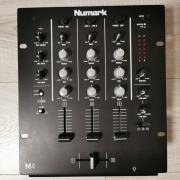 Numark M4 DJ keverőpult