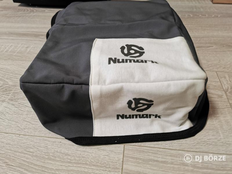 Numark M4 DJ keverőpult
