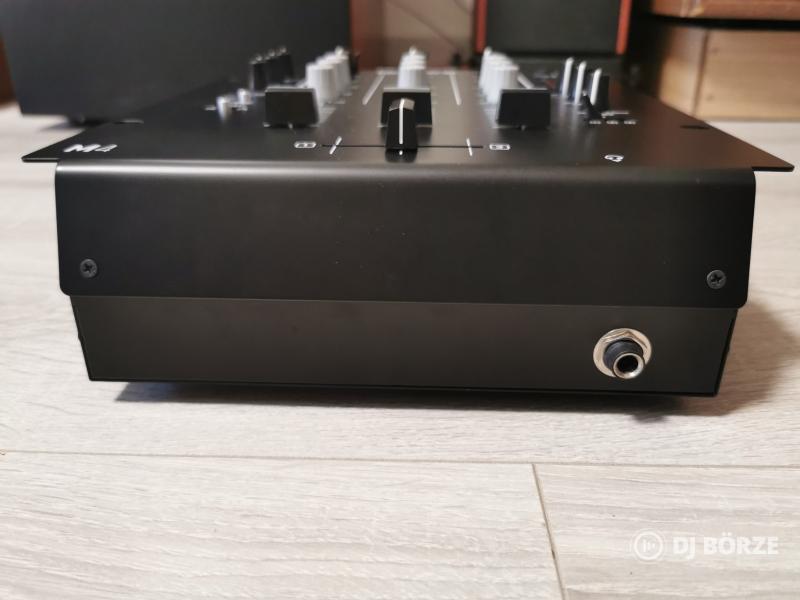 Numark M4 DJ keverőpult